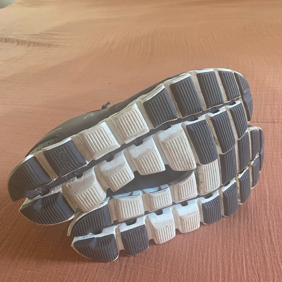 On cloud sneakers brown - Picture 3 of 5